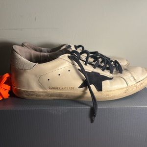 Men’s Golden Goose (41/10.5)